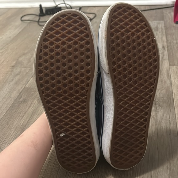 Women’s Vans Shoes - Picture 3 of 4